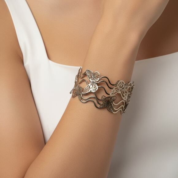 Vintage Y2K Gold 3D Butterfly Arm Cuff Bracelet Adjustable Upper Arm Jewelry - Picture 1 of 6